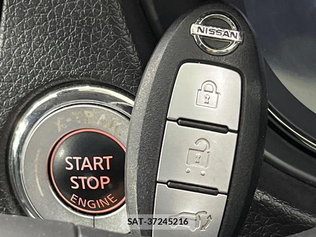 Nissan X-TRAIL 2018-03 8726738-6