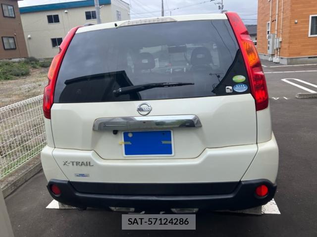 Nissan X-TRAIL 2009-09 8727329-3