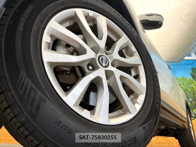 Nissan X-TRAIL 2017-07 8727762-12