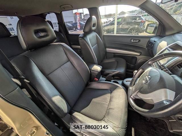 Nissan X-TRAIL 2011-06 8728510-10