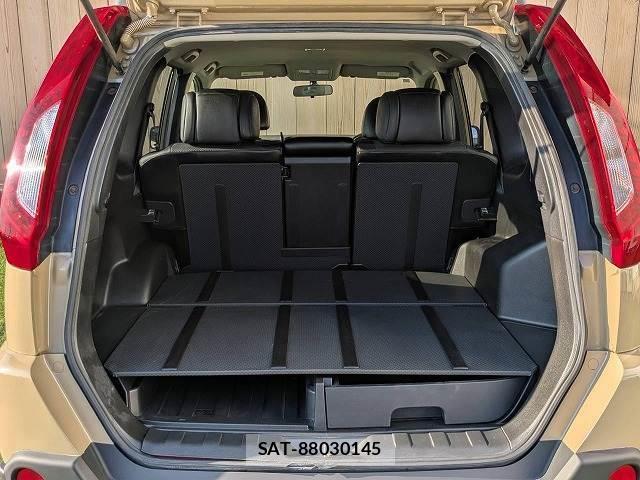 Nissan X-TRAIL 2011-06 8728510-12
