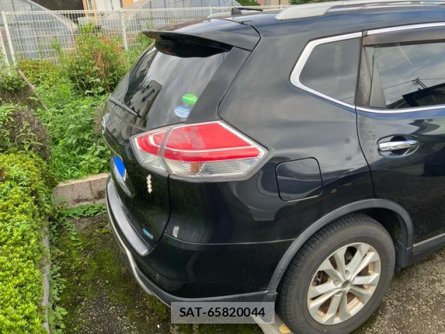 Nissan X-TRAIL 2015-12 8728615-1