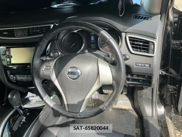 Nissan X-TRAIL 2015-12 8728615-11