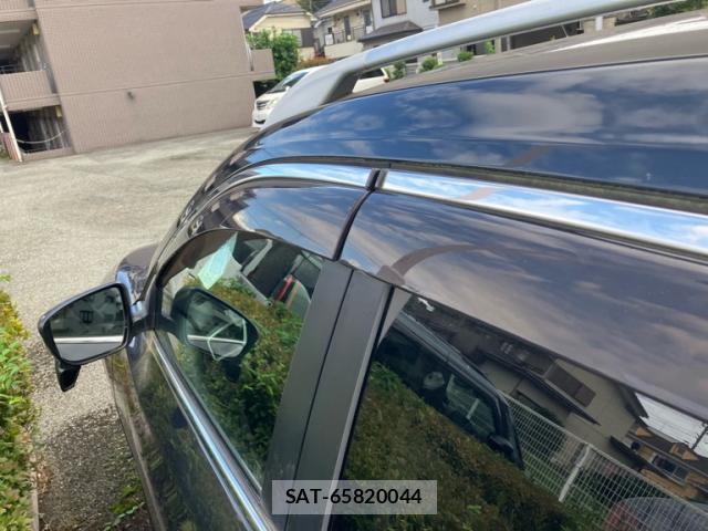 Nissan X-TRAIL 2015-12 8728615-13