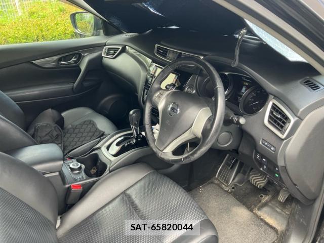 Nissan X-TRAIL 2015-12 8728615-3