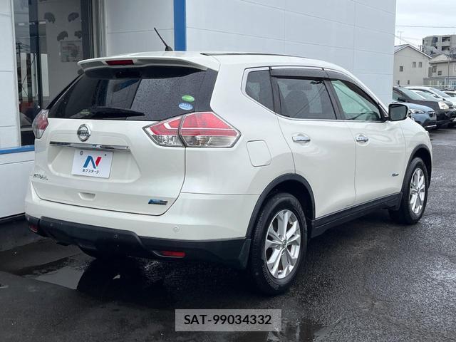 Nissan X-TRAIL 2016-02 8728691-16