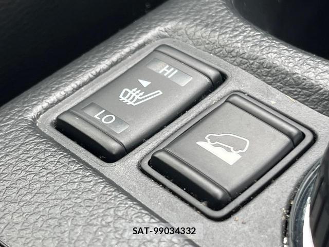 Nissan X-TRAIL 2016-02 8728691-6
