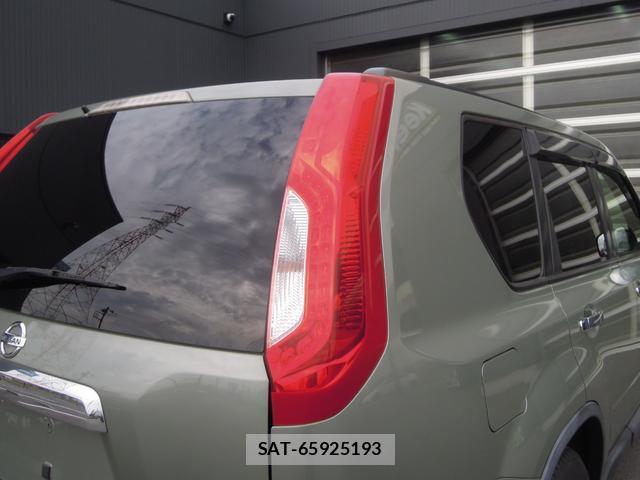 Nissan X-TRAIL 2012-07 8728892-13