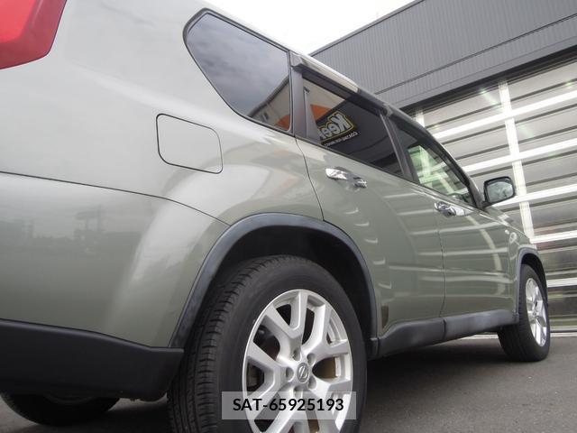 Nissan X-TRAIL 2012-07 8728892-15
