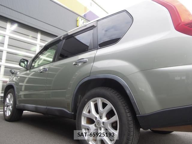 Nissan X-TRAIL 2012-07 8728892-17