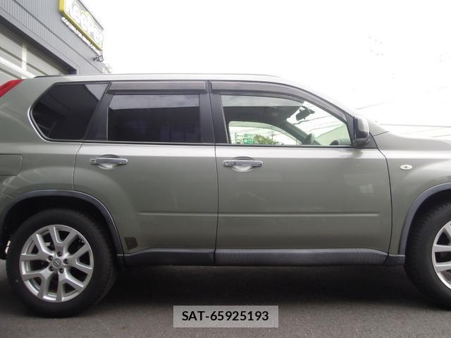 Nissan X-TRAIL 2012-07 8728892-8