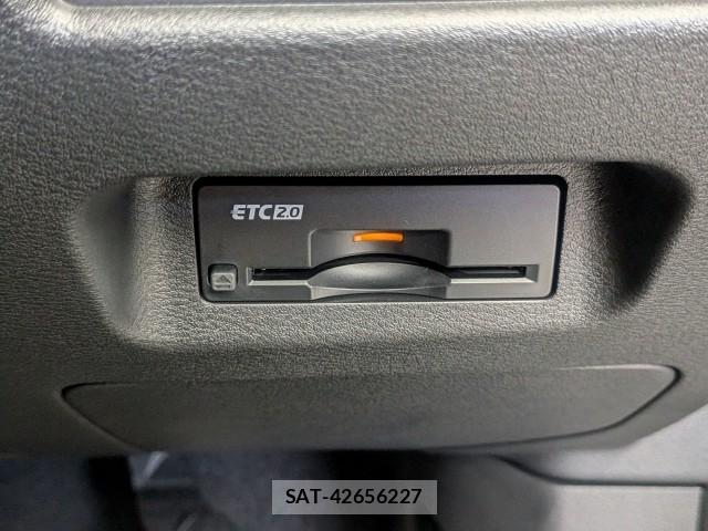 Nissan X-TRAIL 2025-09 8728925-13