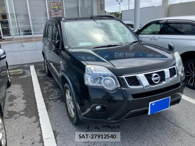 Nissan X-TRAIL 2013-10 8728964-1