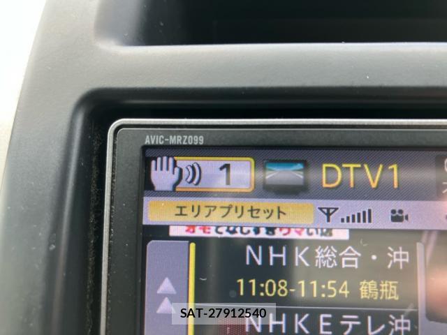 Nissan X-TRAIL 2013-10 8728964-17