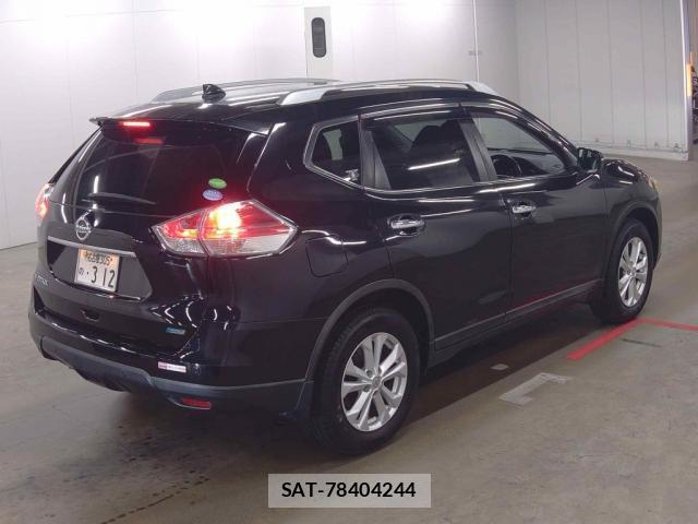 Nissan X-TRAIL 2016-05 8729160-1