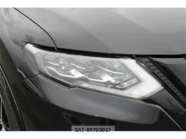 Nissan X-TRAIL 2017-11 8730063-11