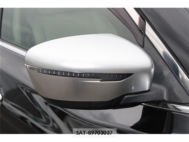 Nissan X-TRAIL 2017-11 8730063-12