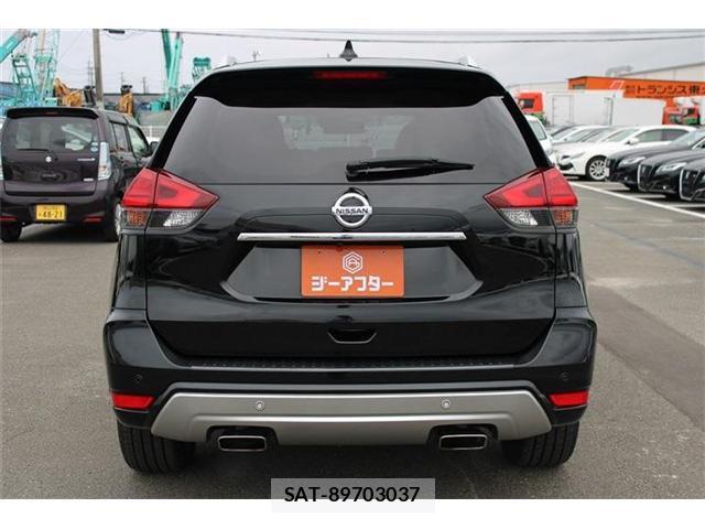 Nissan X-TRAIL 2017-11 8730063-16