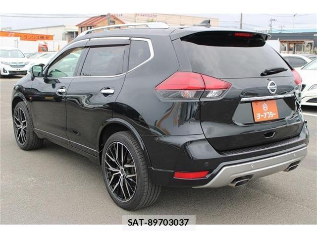 Nissan X-TRAIL 2017-11 8730063-19