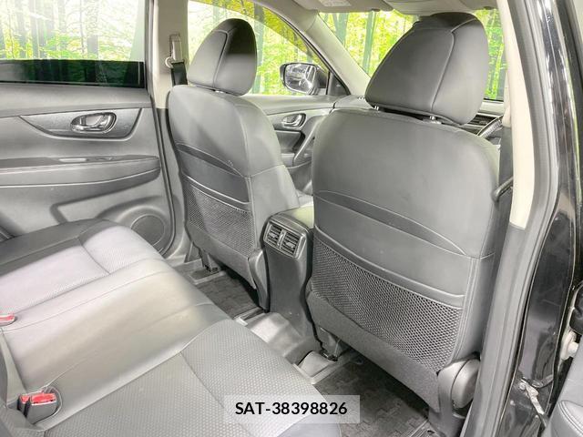 Nissan X-TRAIL 2016-01 8730320-9