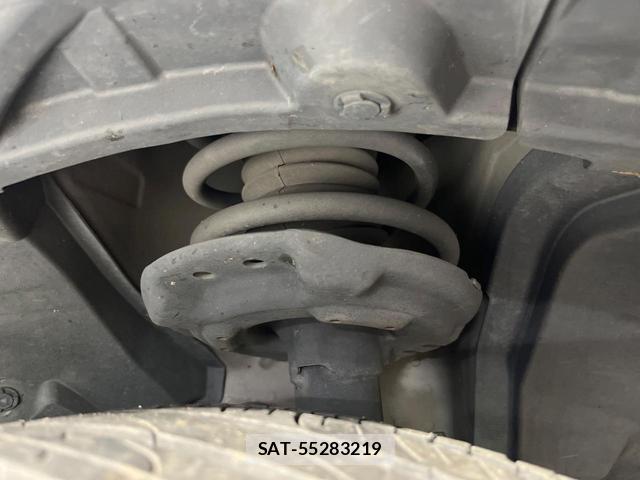 Nissan X-TRAIL 2016-07 8730384-19