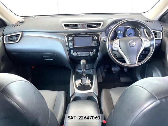 Nissan X-TRAIL 2016-02 8730454-1