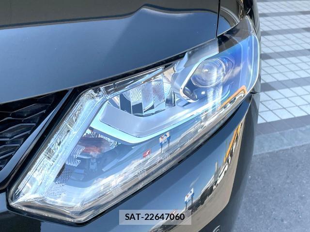 Nissan X-TRAIL 2016-02 8730454-11