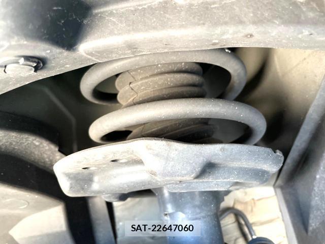 Nissan X-TRAIL 2016-02 8730454-19