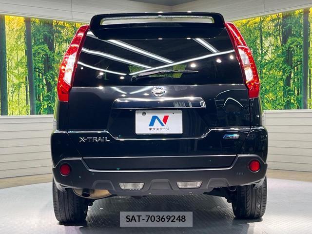 Nissan X-TRAIL 2013-01 8730841-14