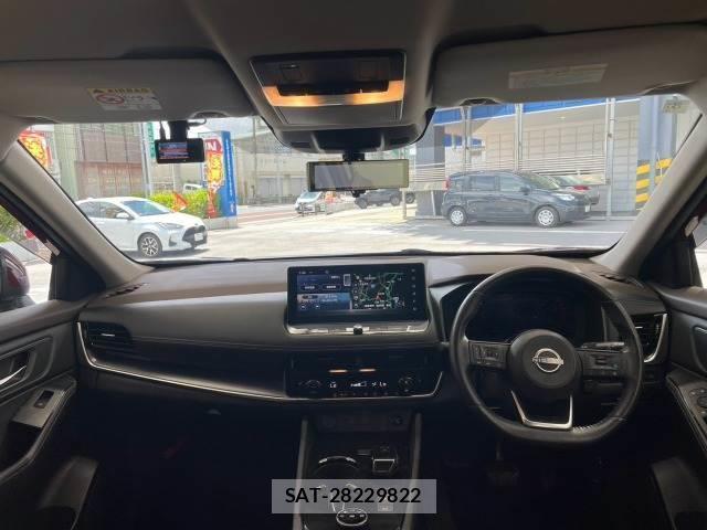 Nissan X-TRAIL 2022-08 8731391-1