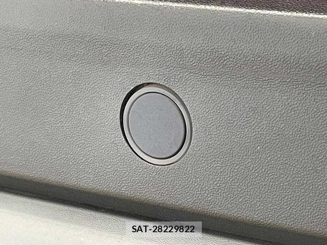 Nissan X-TRAIL 2022-08 8731391-4
