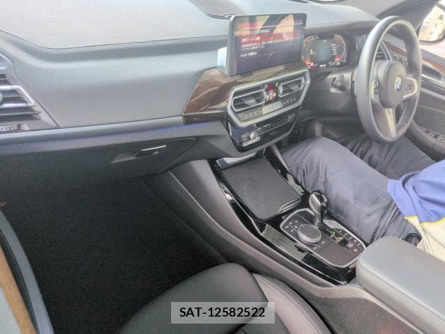 Bmw X3 2023-08 8729989-2