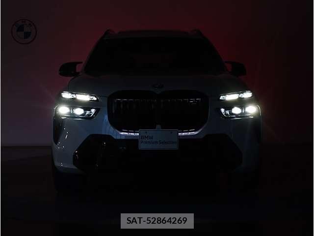 Bmw X7 2023-10 8728299-12