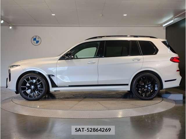 Bmw X7 2023-10 8728299-8