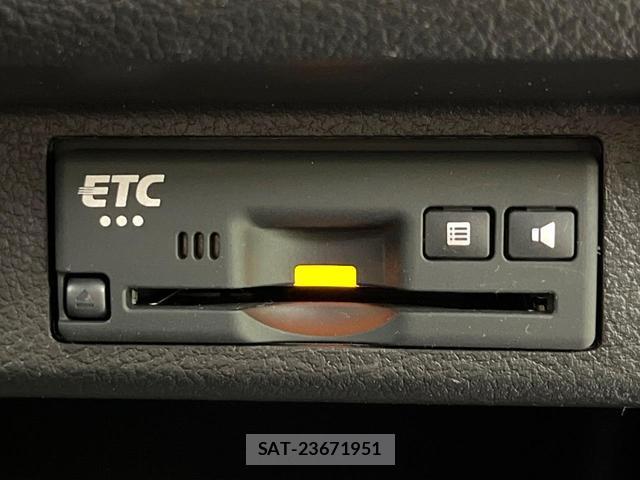 Suzuki X BEE 2020-08 8728696-6