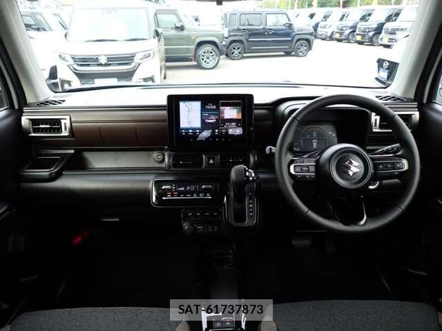 Suzuki X BEE 2026-01 8730127-2