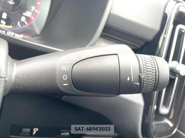 Volvo XC40 2021-09 8726720-19