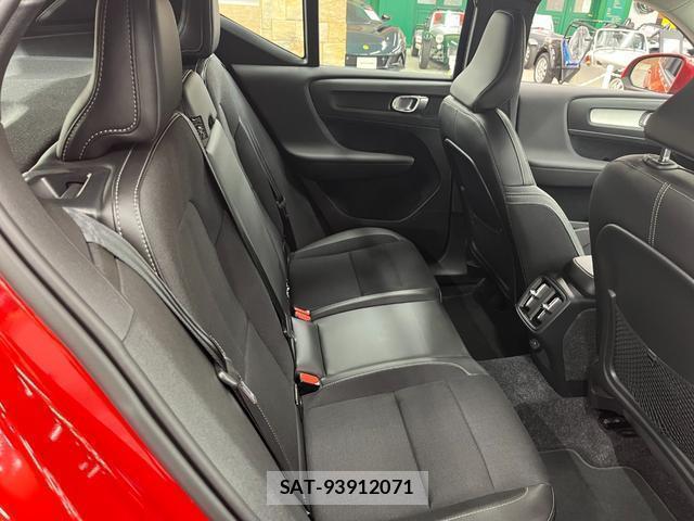Volvo XC40 2020-04 8726787-4