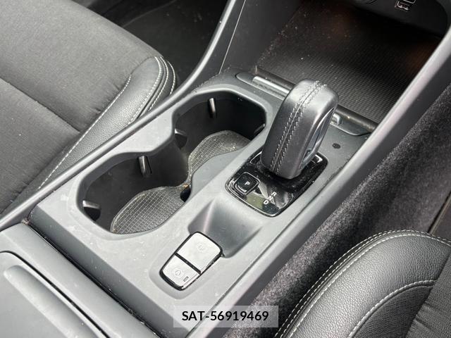 Volvo XC40 2019-03 8727791-11