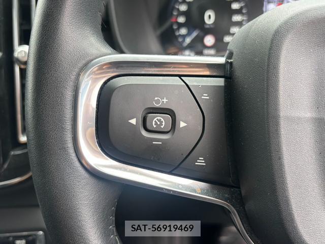 Volvo XC40 2019-03 8727791-12