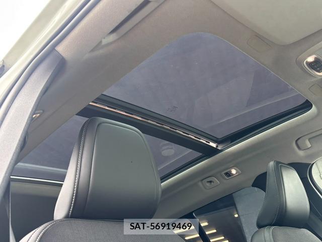 Volvo XC40 2019-03 8727791-17