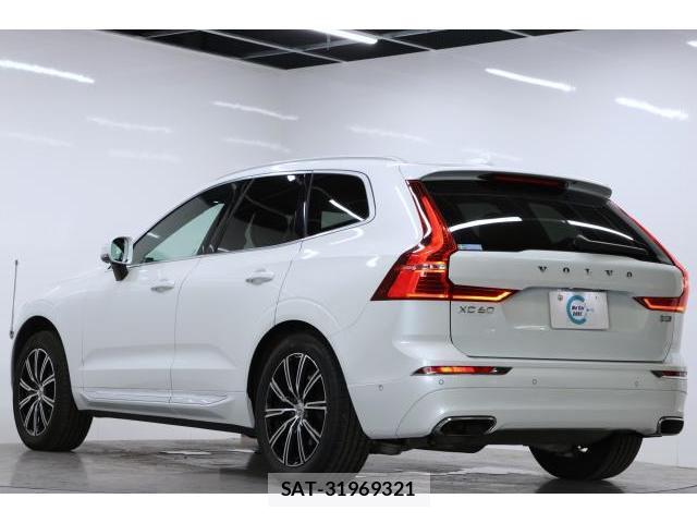 Volvo XC60 2021-05 8726791-1