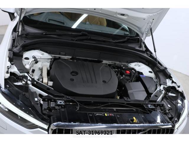 Volvo XC60 2021-05 8726791-18