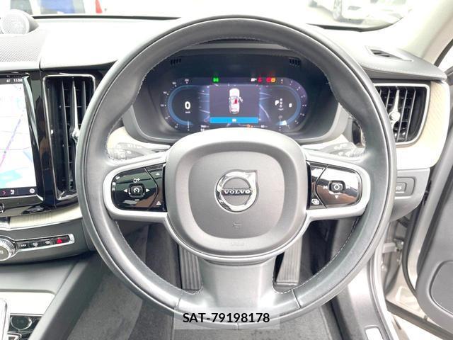 Volvo XC60 2022-02 8727063-11