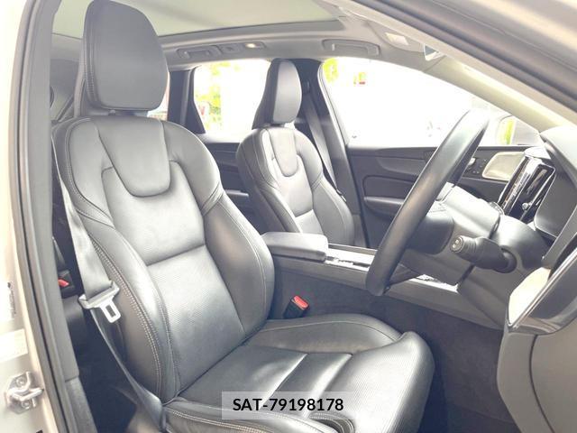 Volvo XC60 2022-02 8727063-14