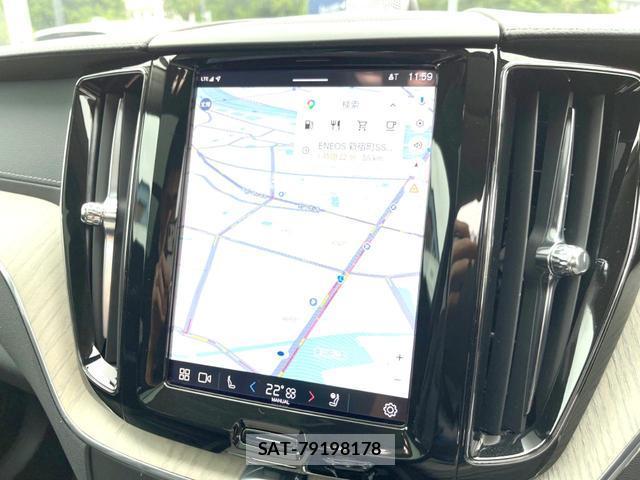 Volvo XC60 2022-02 8727063-6