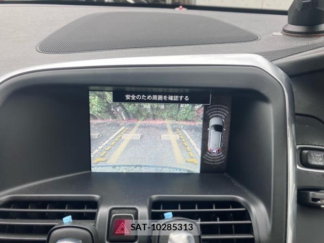 Volvo XC60 2012-08 8727935-17