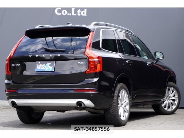 Volvo XC90 2017-10 8731278-7