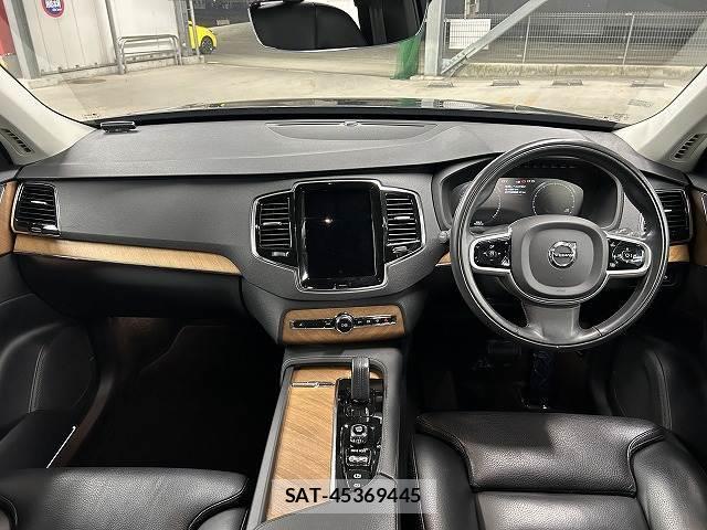 Volvo XC90 2021-07 8731336-1