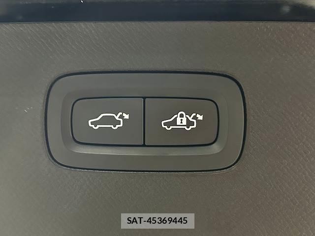 Volvo XC90 2021-07 8731336-8